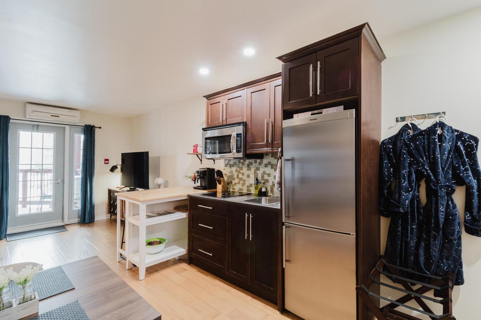 Condo Hotel Magog 奥福德 外观 照片