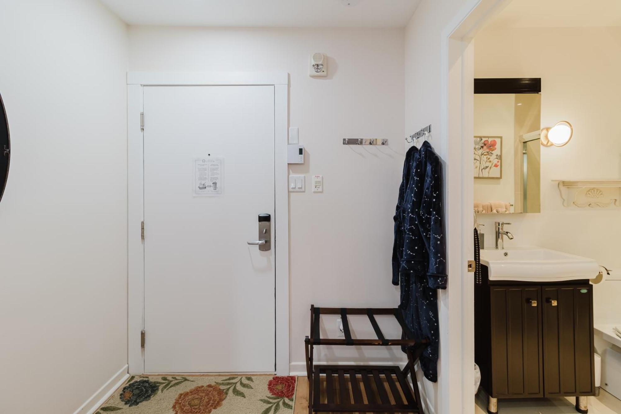 Condo Hotel Magog 奥福德 外观 照片