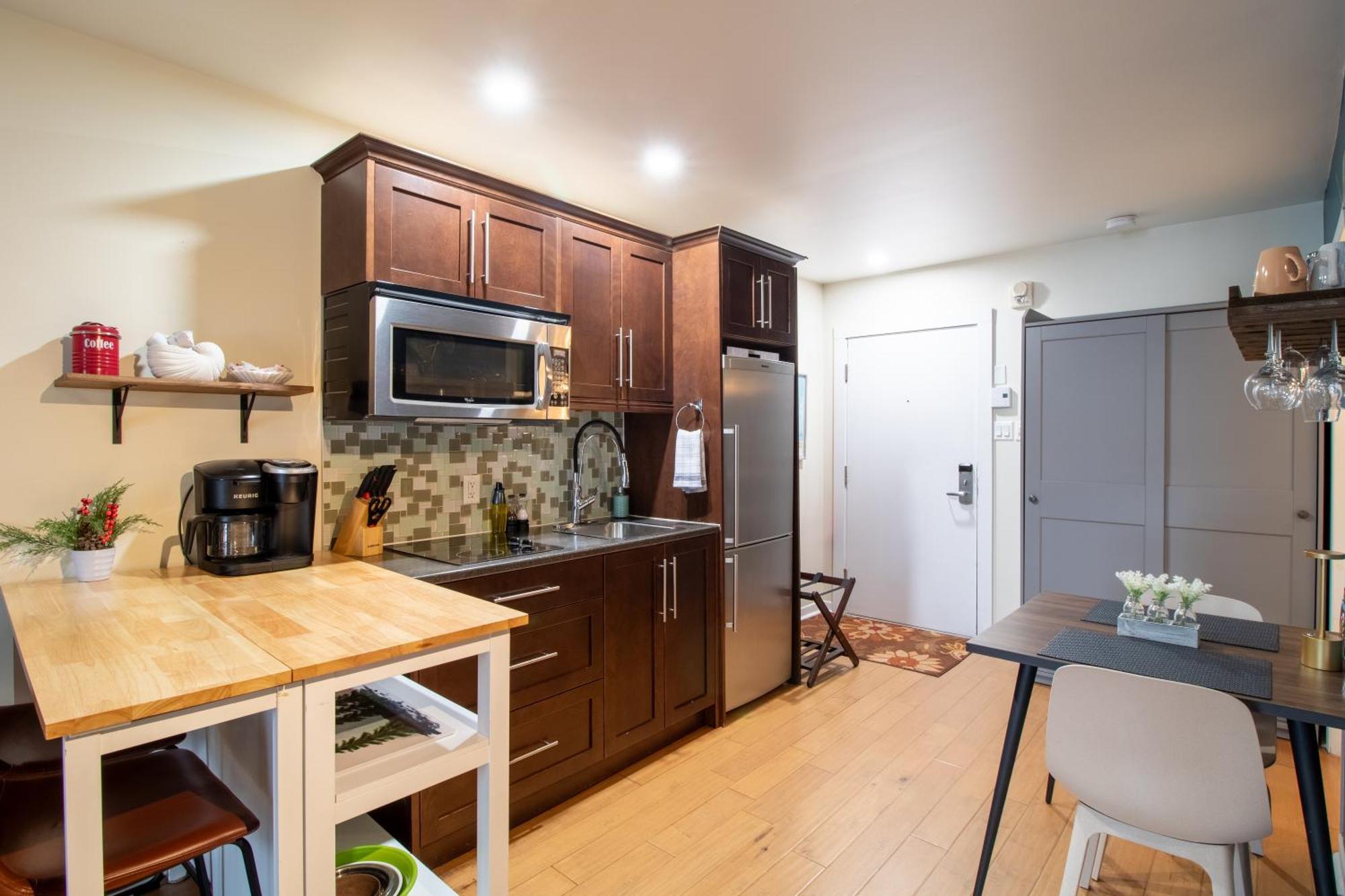 Condo Hotel Magog 奥福德 外观 照片